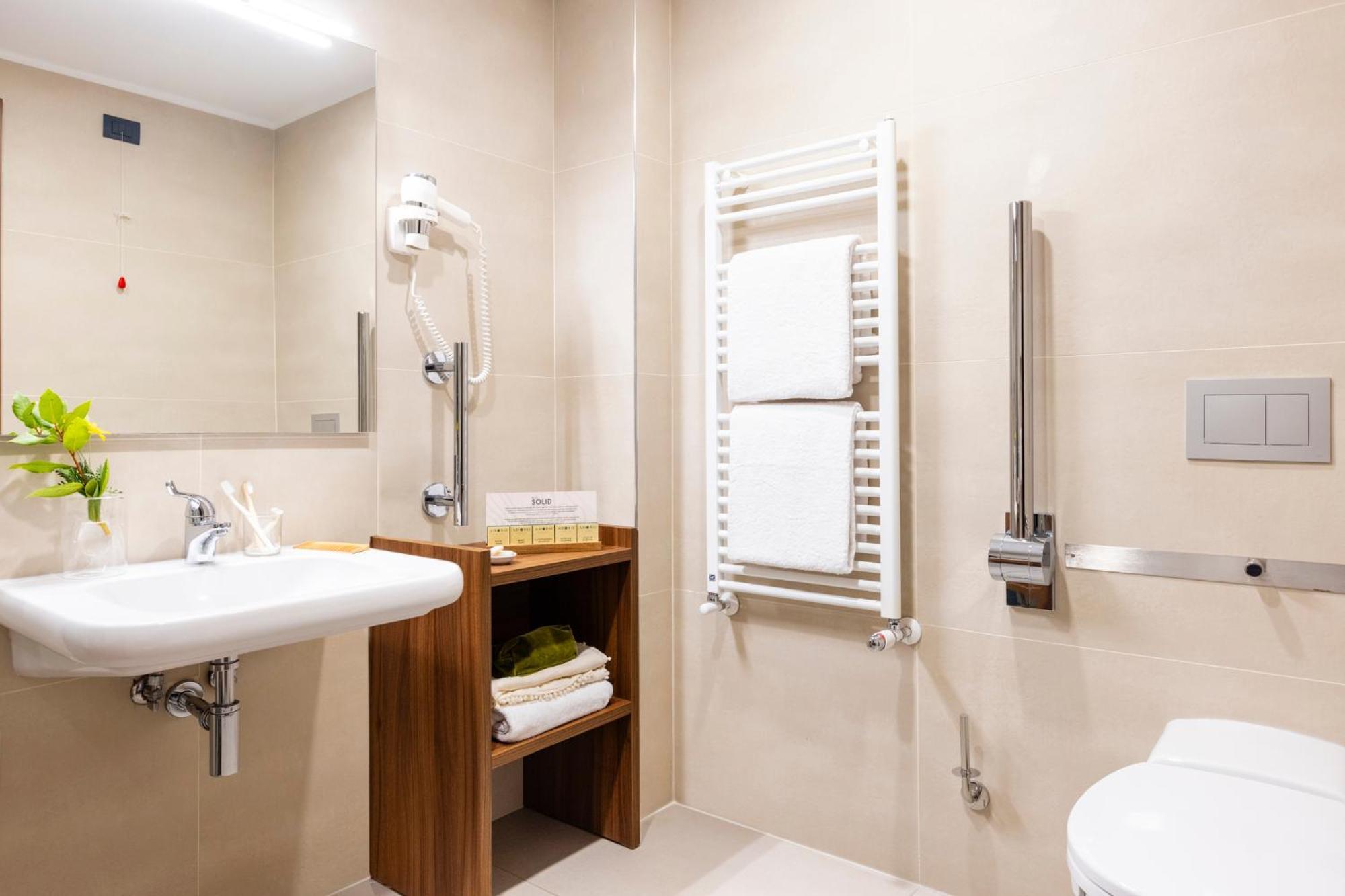 Adoro Hotel Rome Exterior photo